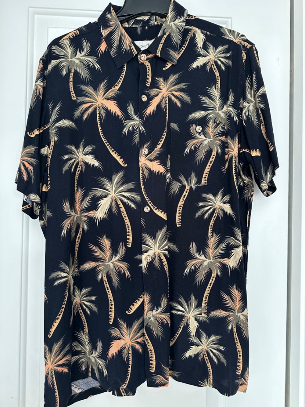 Men’s Short-Sleeve Palm Print Button-Down Shirt